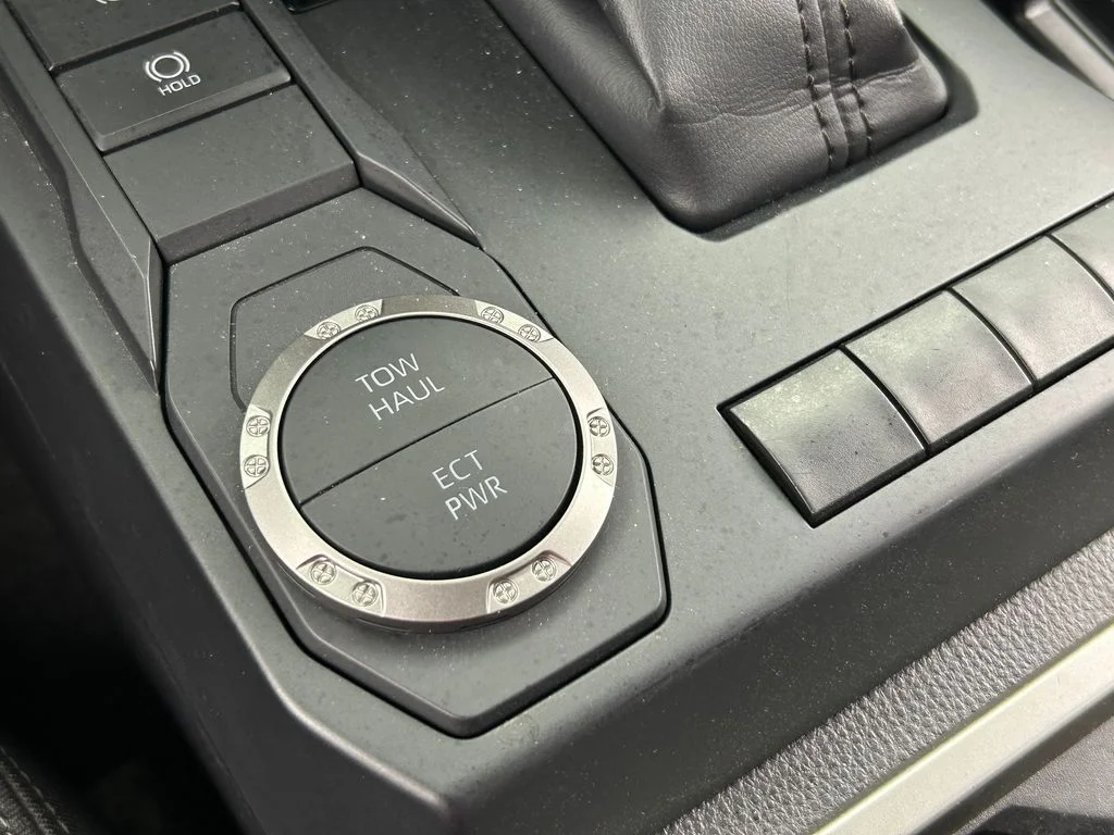 Used 2024 Underground Toyota SR5 image 29