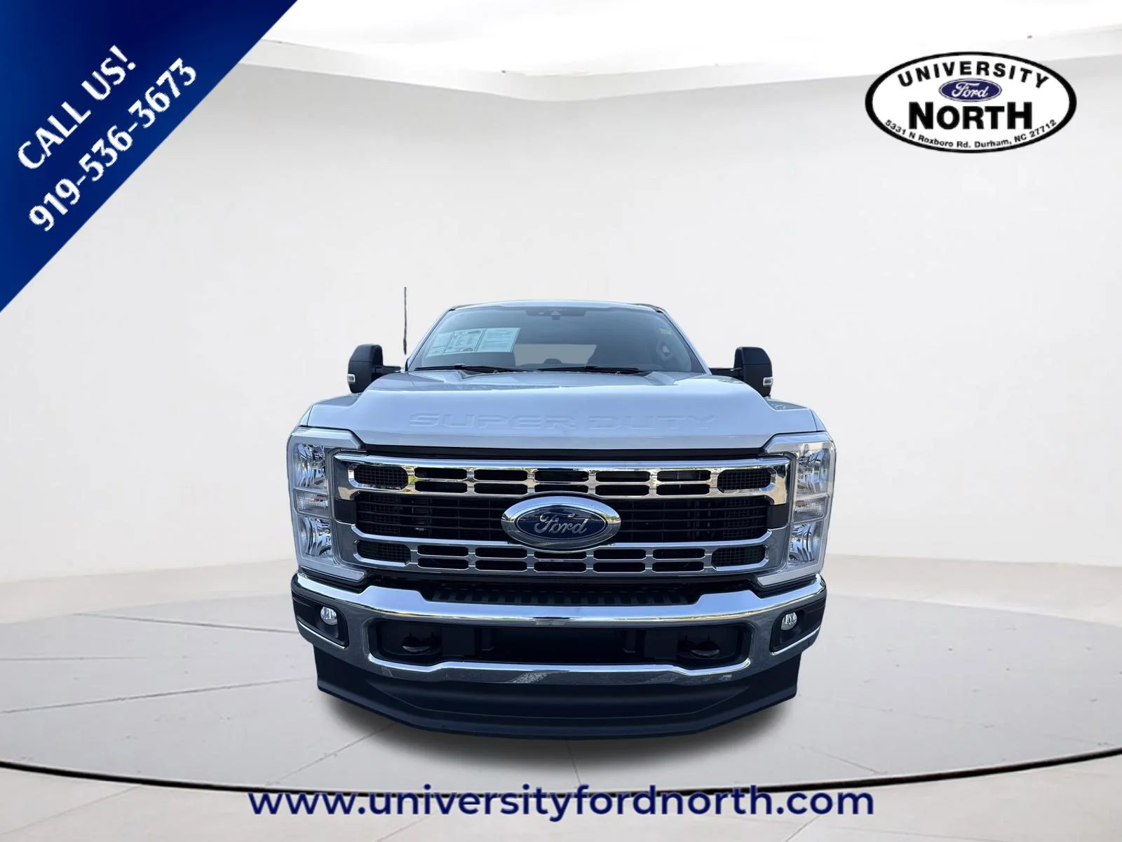 Used 2026 Oxford White Ford XLT image 2