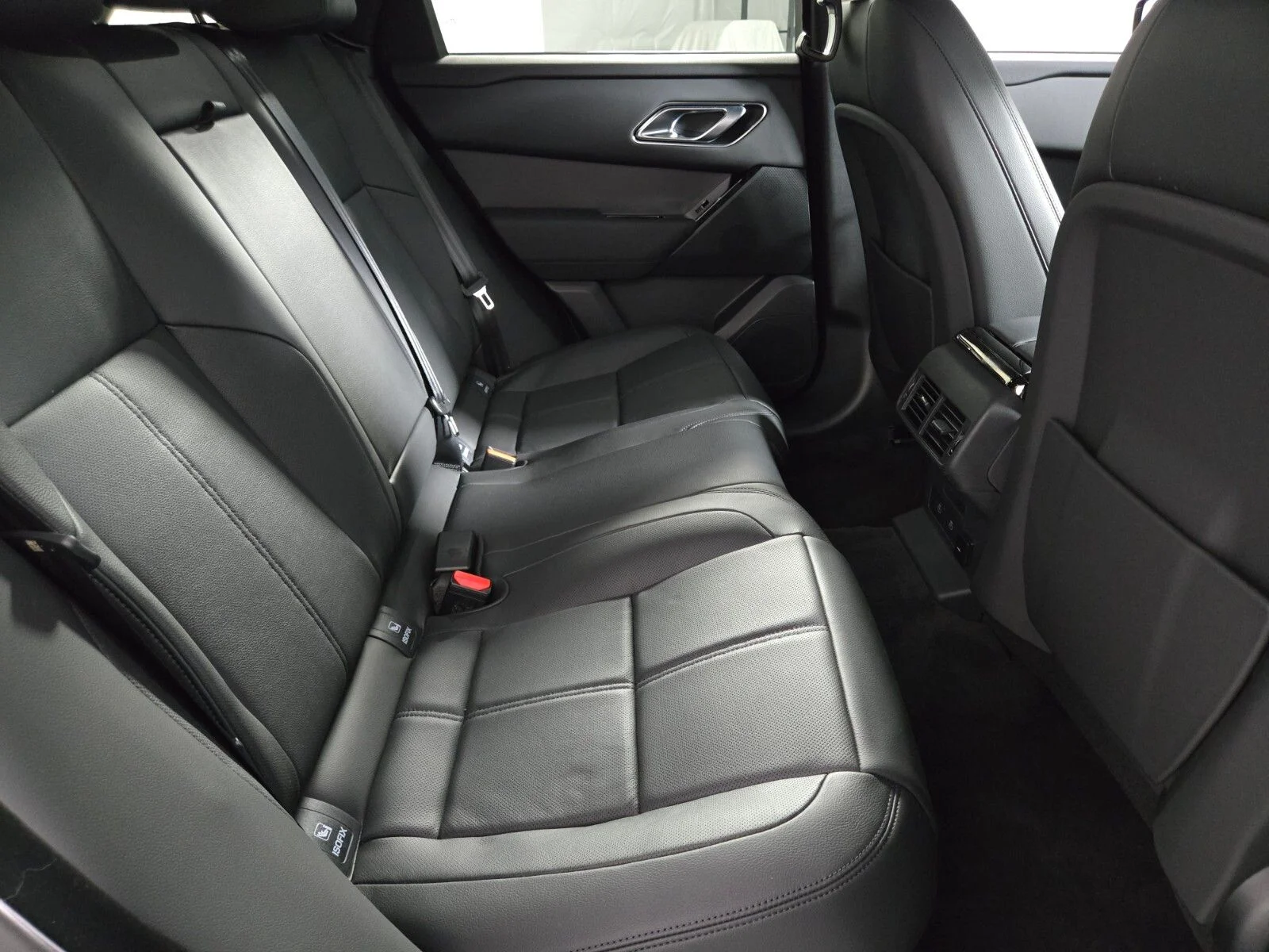 2026 Land Rover Range Rover Velar S - Photo 19