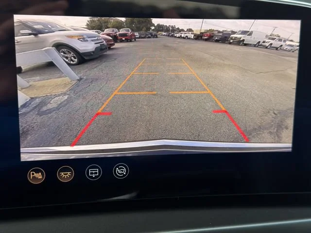 2024 Cadillac LYRIQ Tech - Photo 19