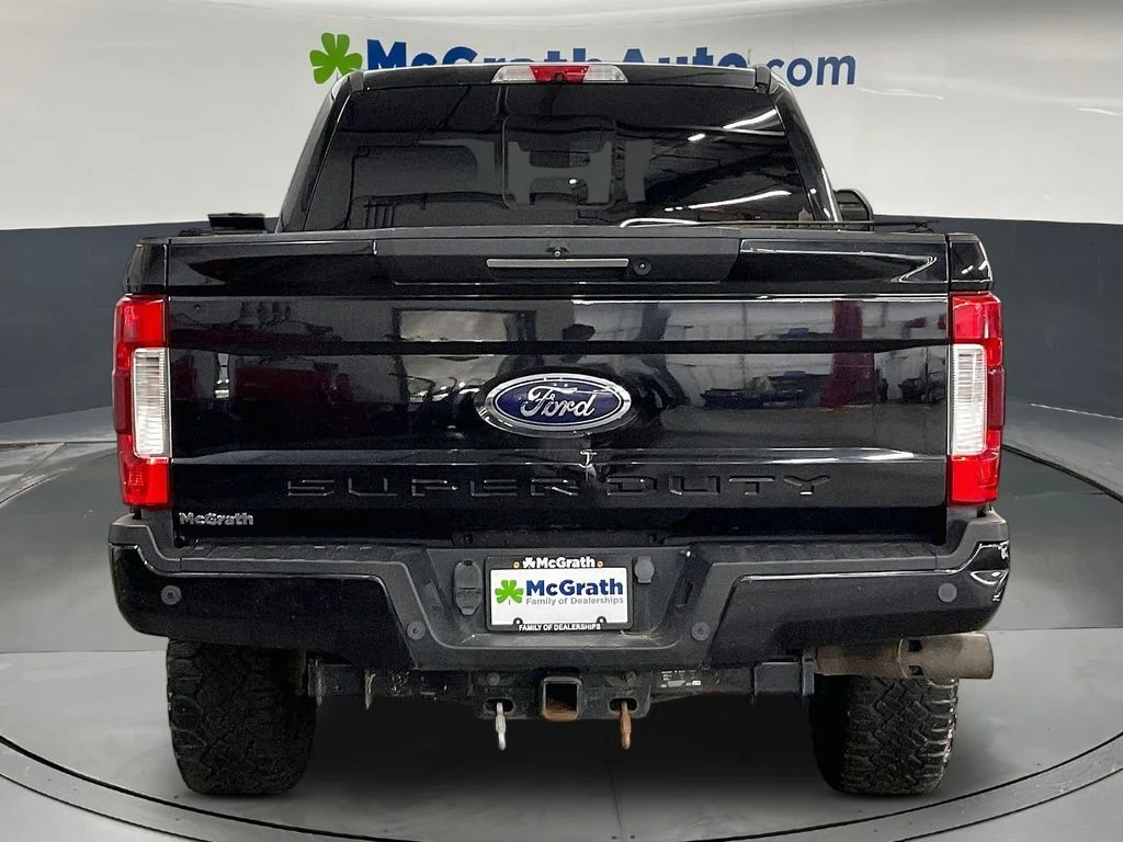 Used 2019 Black Ford Lariat image 6