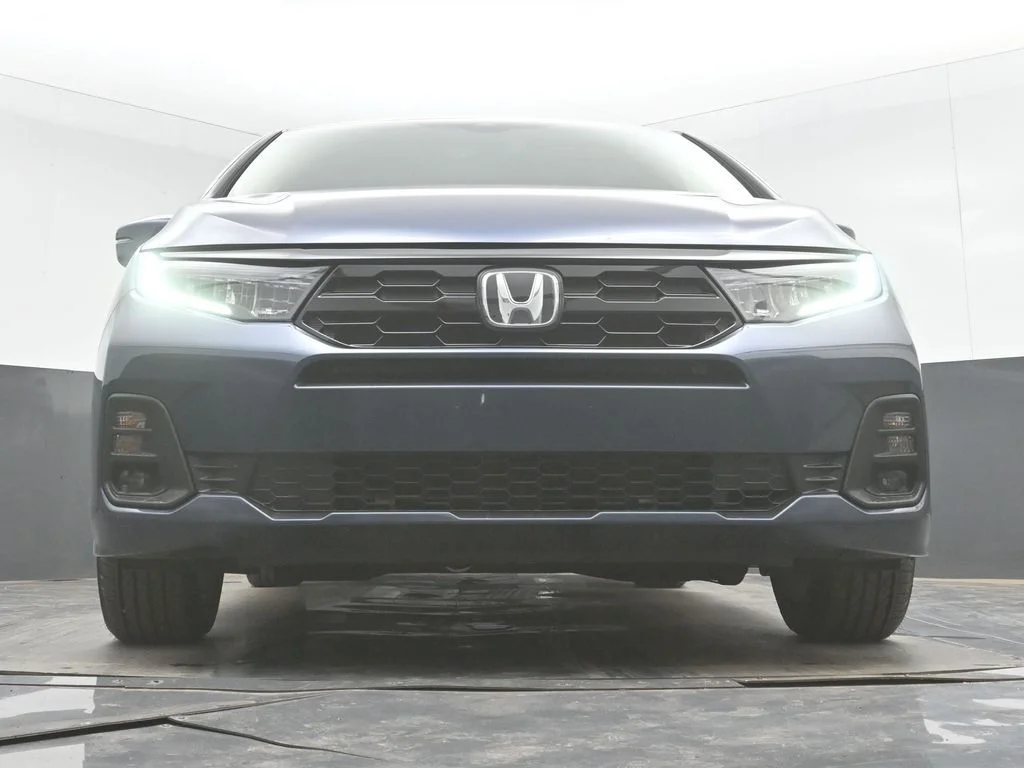 New 2026 Smoke Blue Pearl Honda Touring image 55