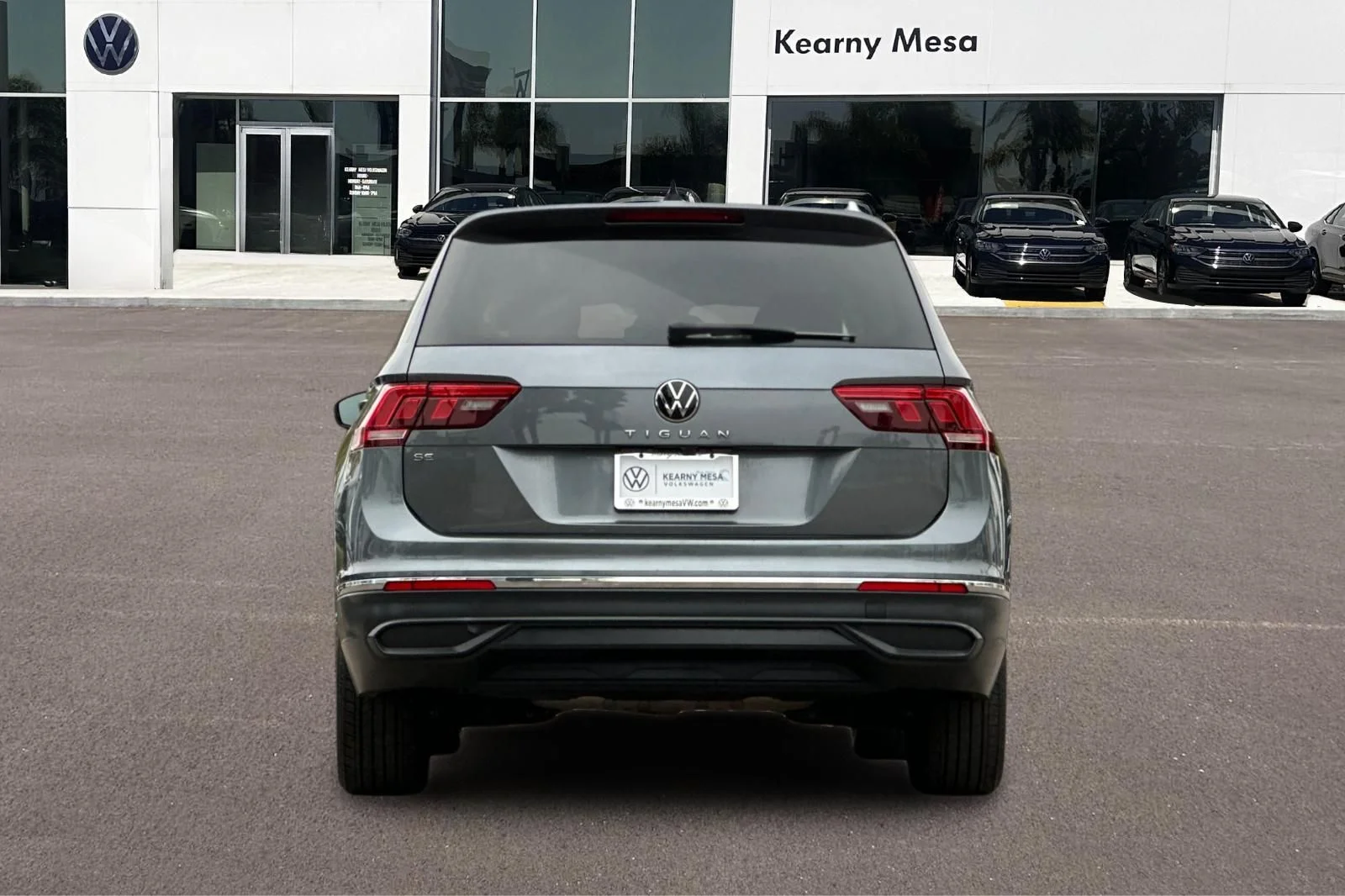 Certified Used 2023 Gray Volkswagen 2.0T SE image 5