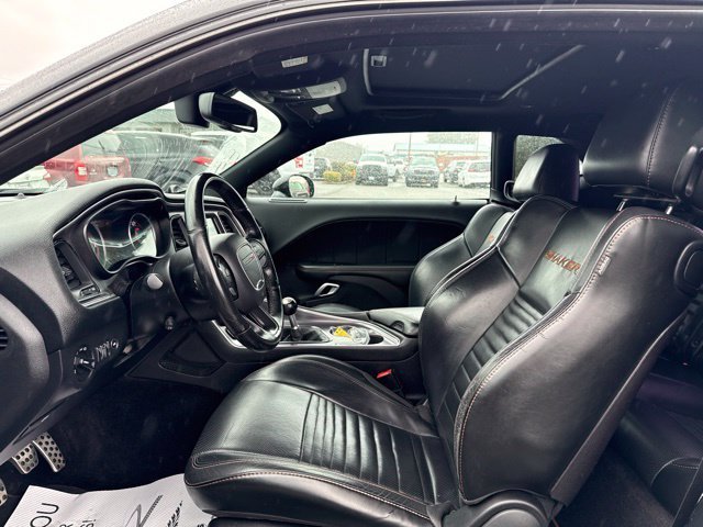 Used 2016 Pitch Black Clearcoat Dodge R/T Plus Shaker image 20