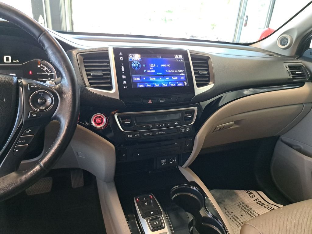 Used 2020 White Honda RTL-E image 20