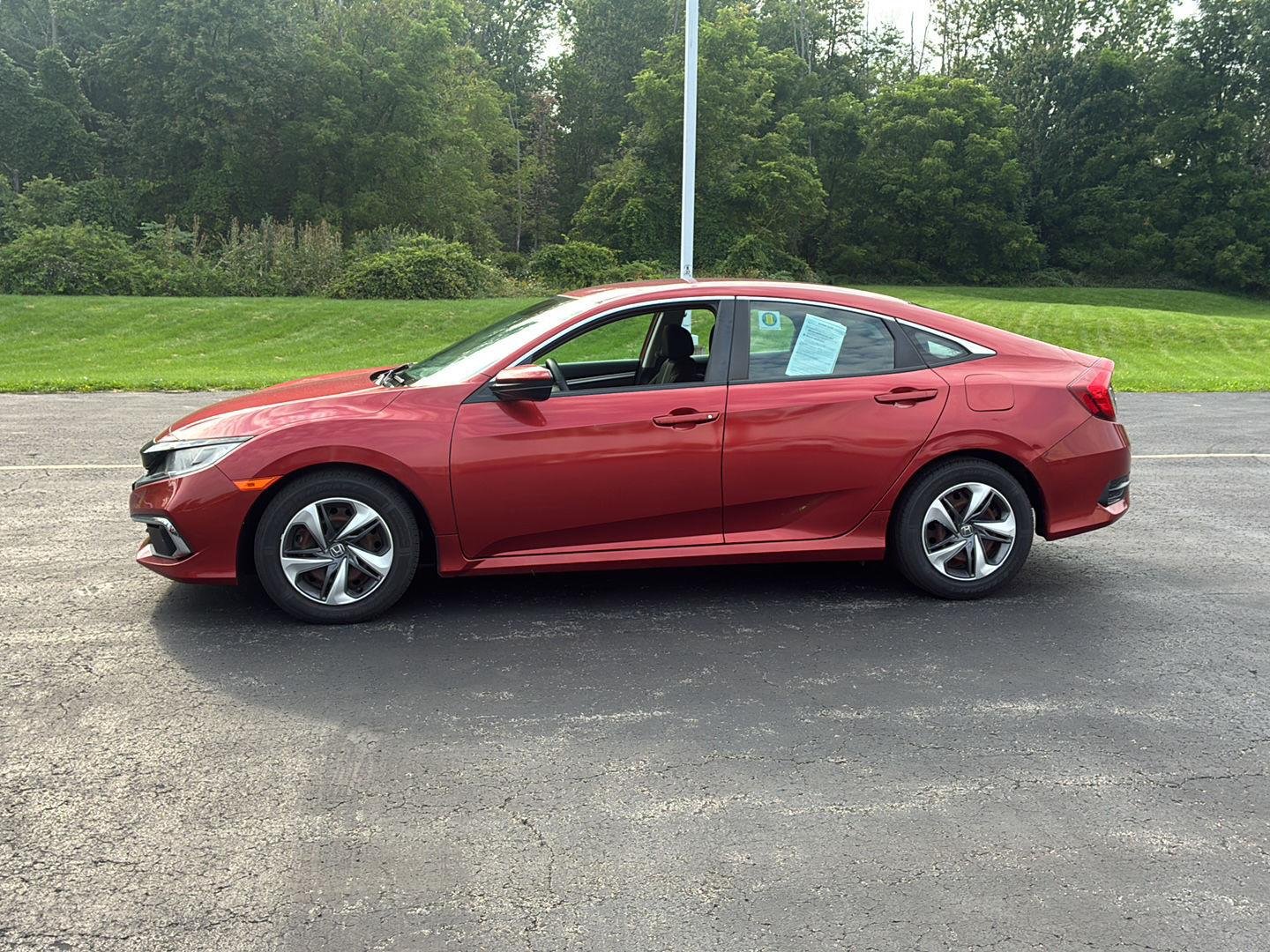 Used 2021 Molten Lava Pearl Honda LX image 13