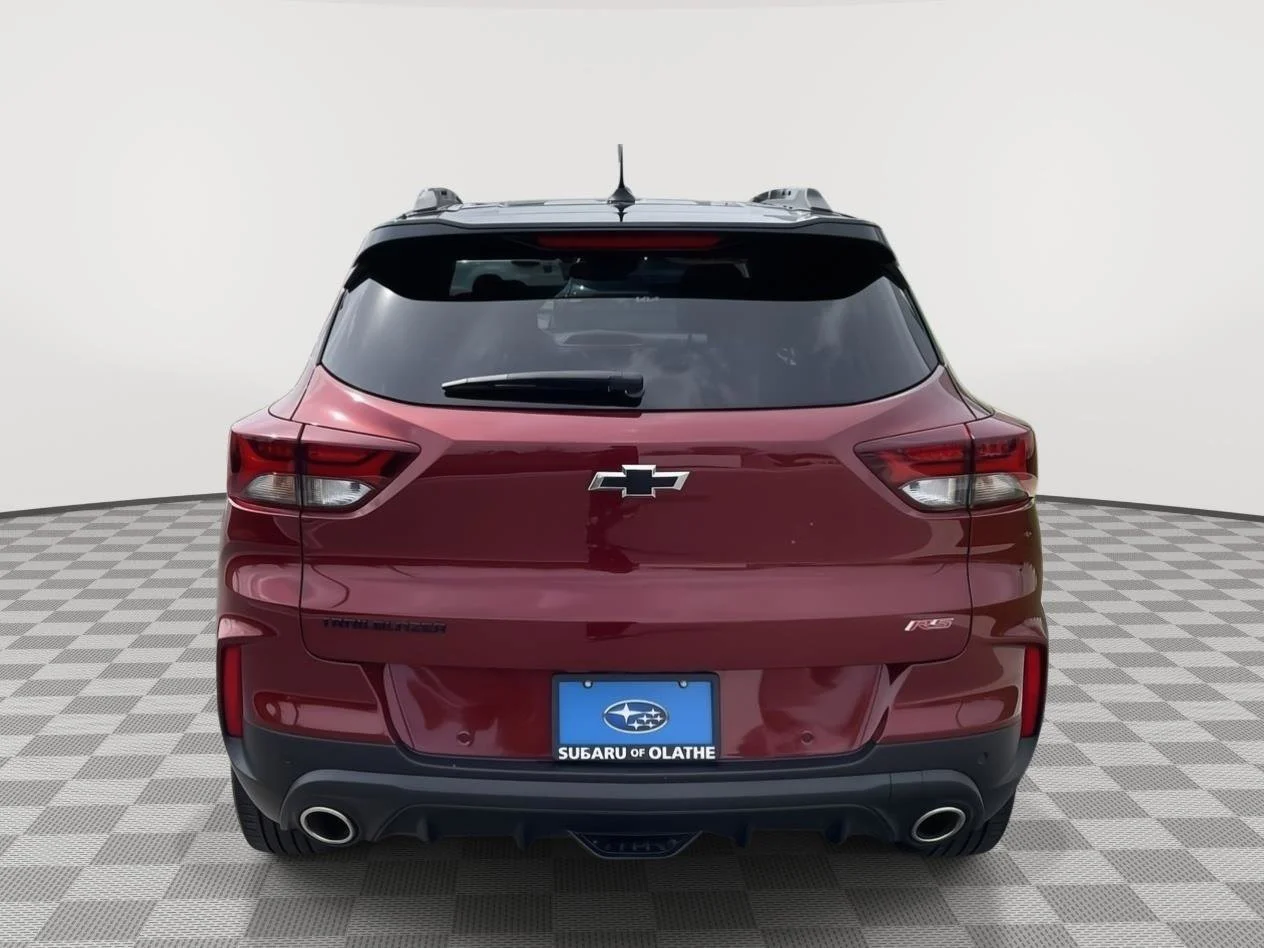 Used 2022 Crimson Metallic Chevrolet RS image 14