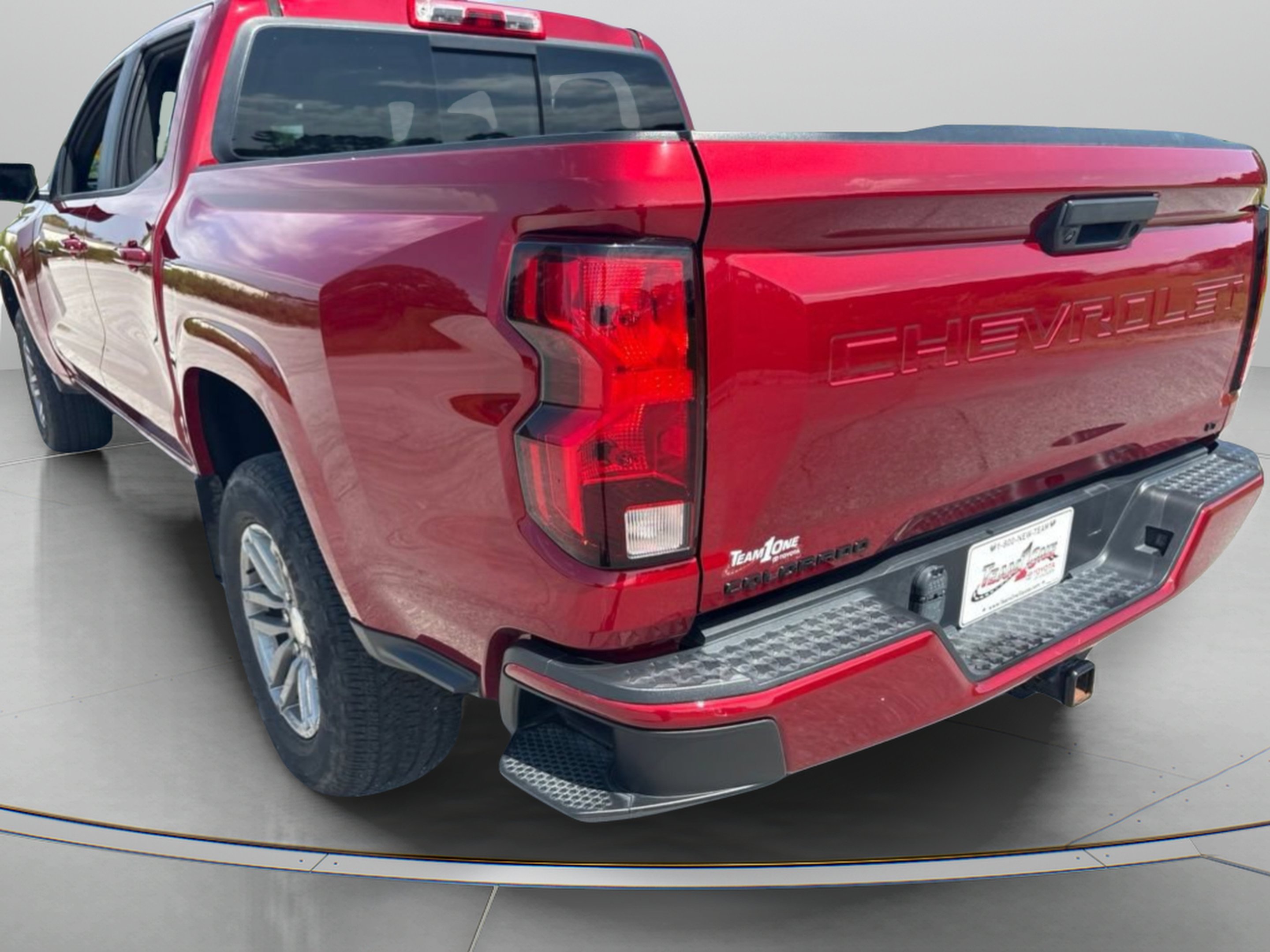 Used 2023 Radiant Red Tintcoat Chevrolet 2WD LT image 5
