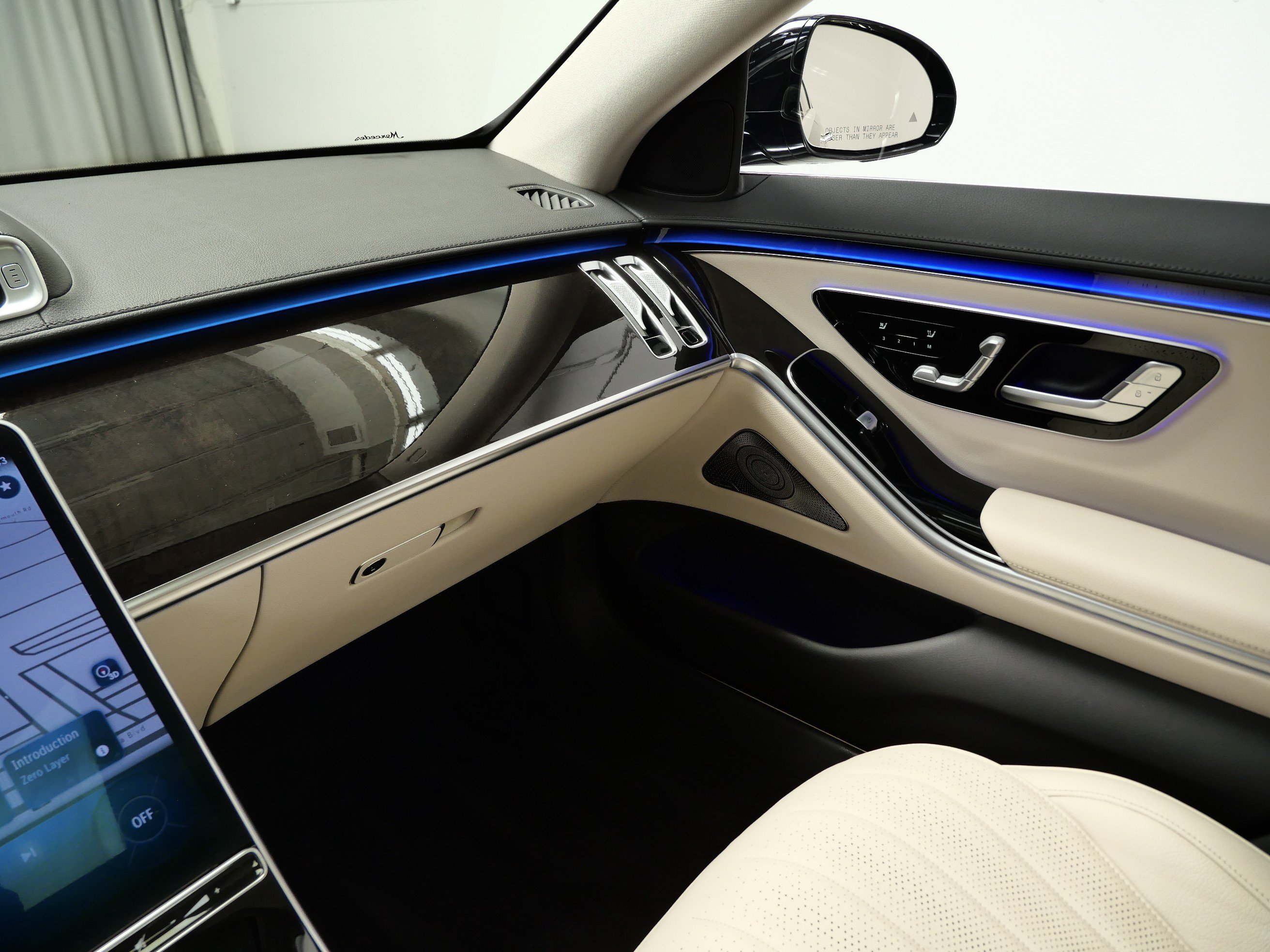 Used 2022 Nautical Blue Metallic Mercedes-Benz S 500 image 20