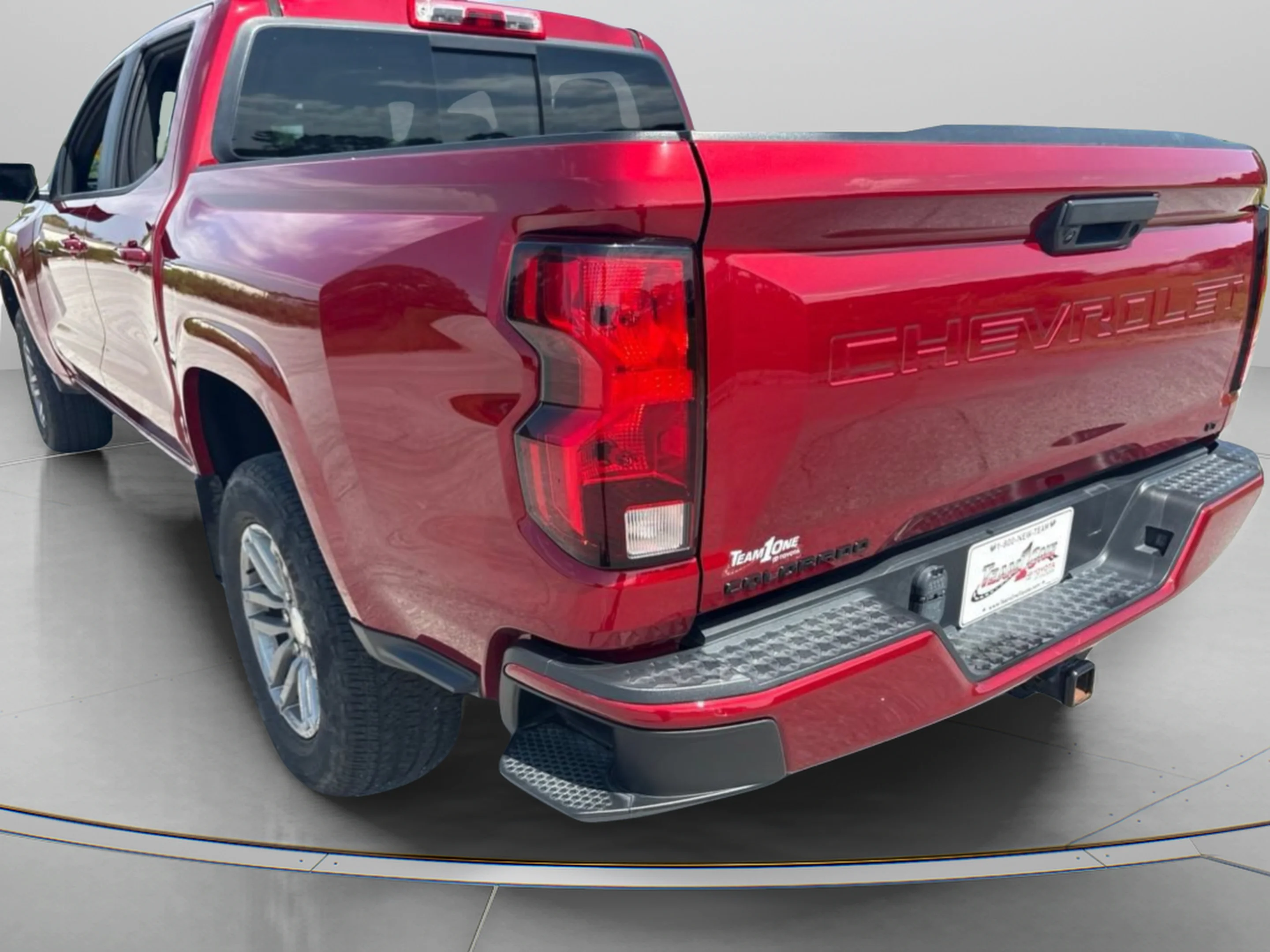 Used 2023 Radiant Red Tintcoat Chevrolet 2WD LT image 5