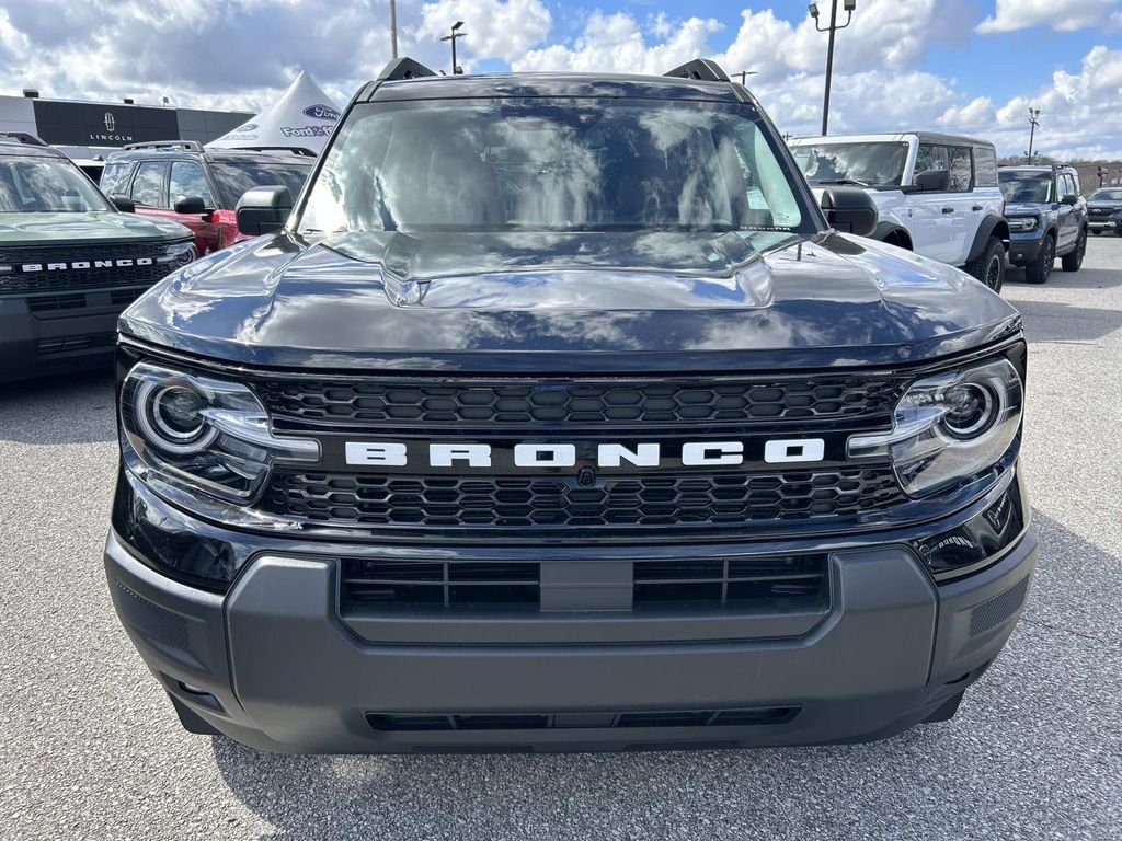 New 2026 Shadow Black Ford Outer Banks® image 9