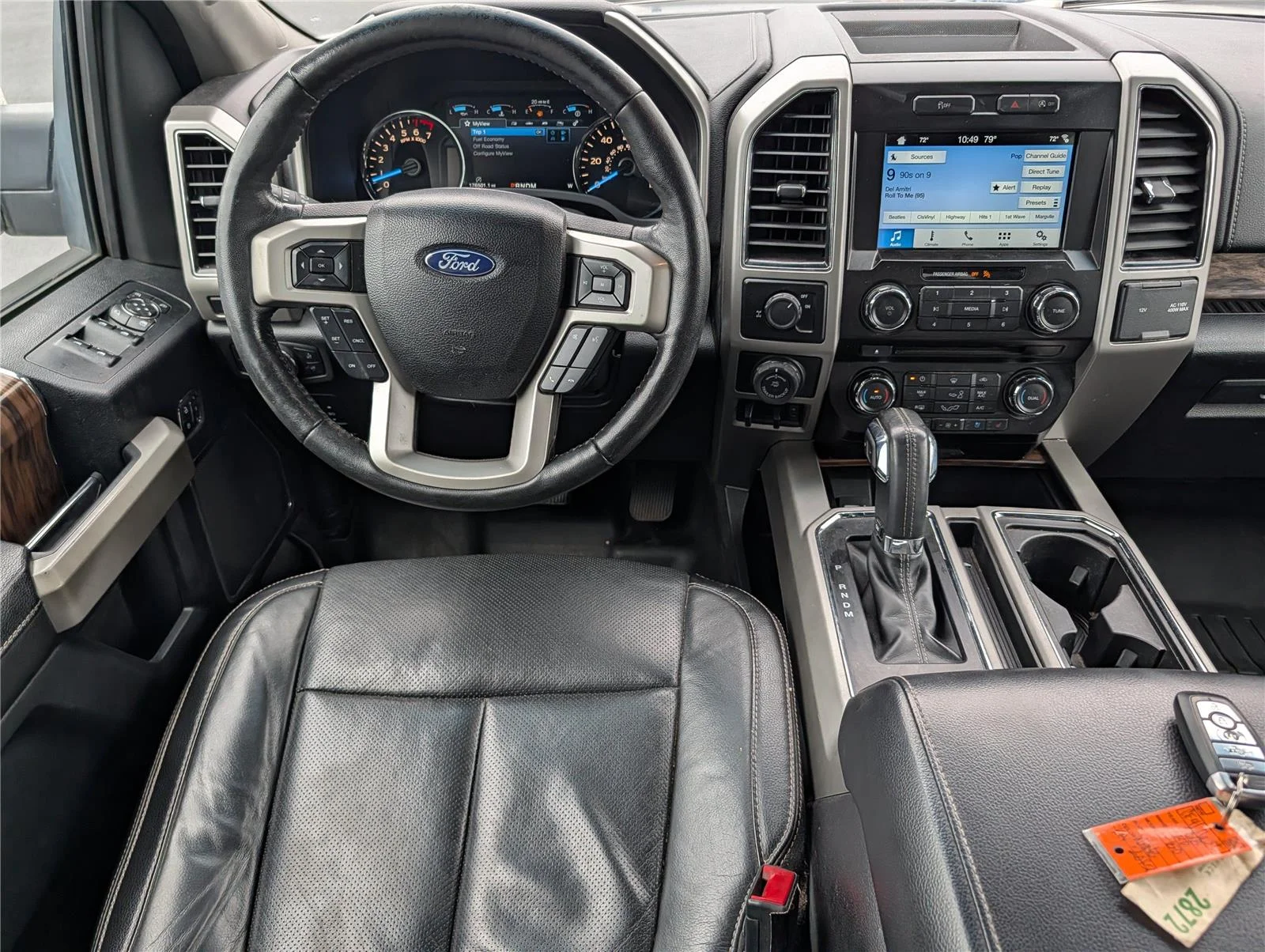 Used 2018 White Platinum Metallic Tri-Coat Ford King-Ranch SuperCrew 5.5-ft. 2WD image 29