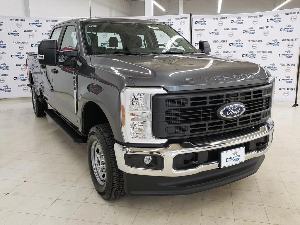 New 2026 Gray Ford XL image 1