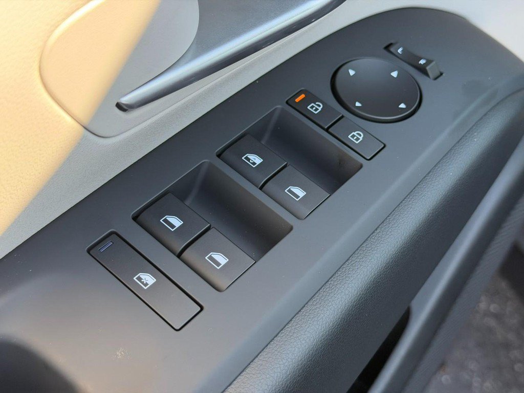 2026 Hyundai Tucson SE - Photo 9