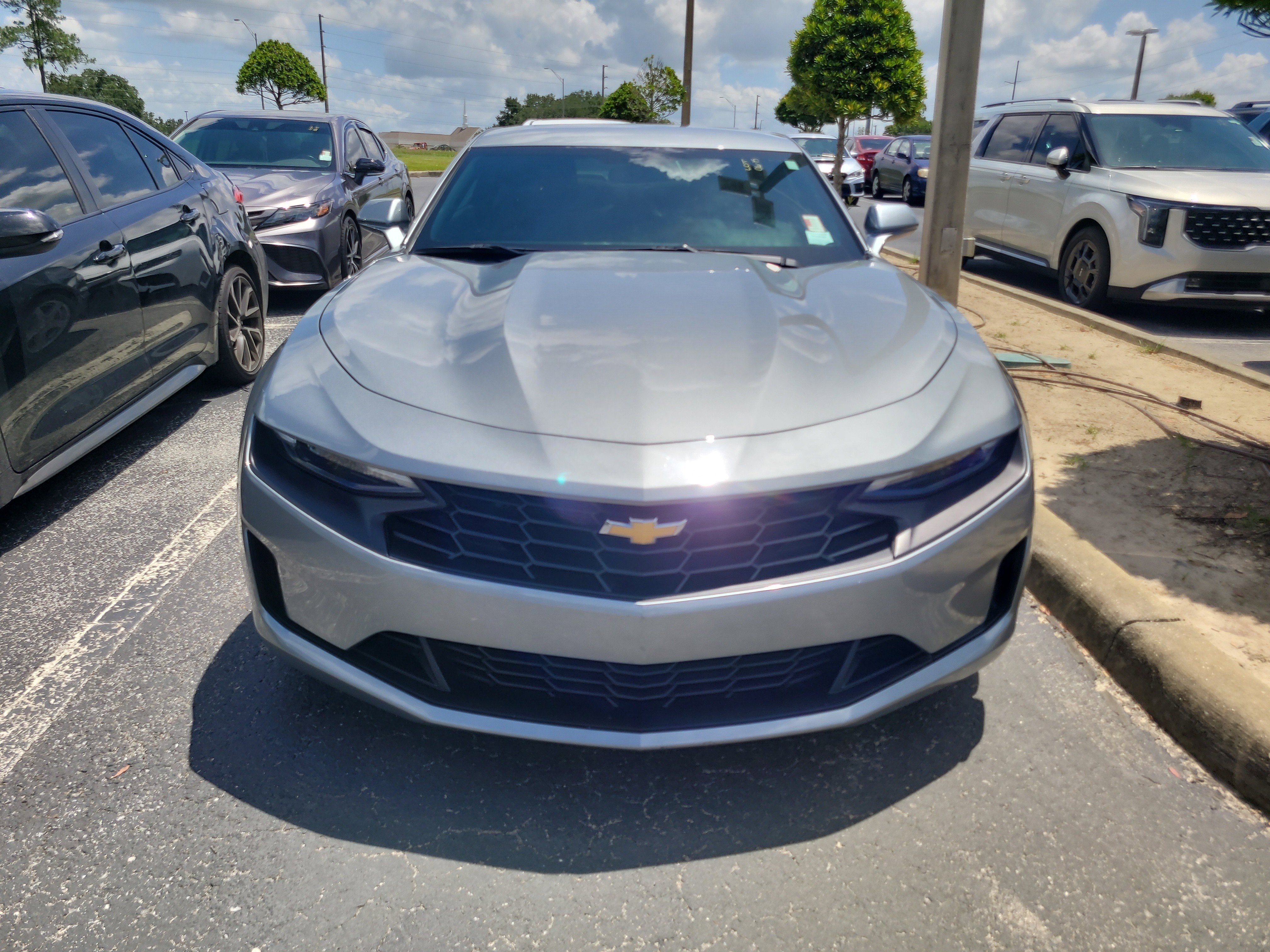 Used 2023 Sharkskin Metallic Chevrolet 1LT image 2