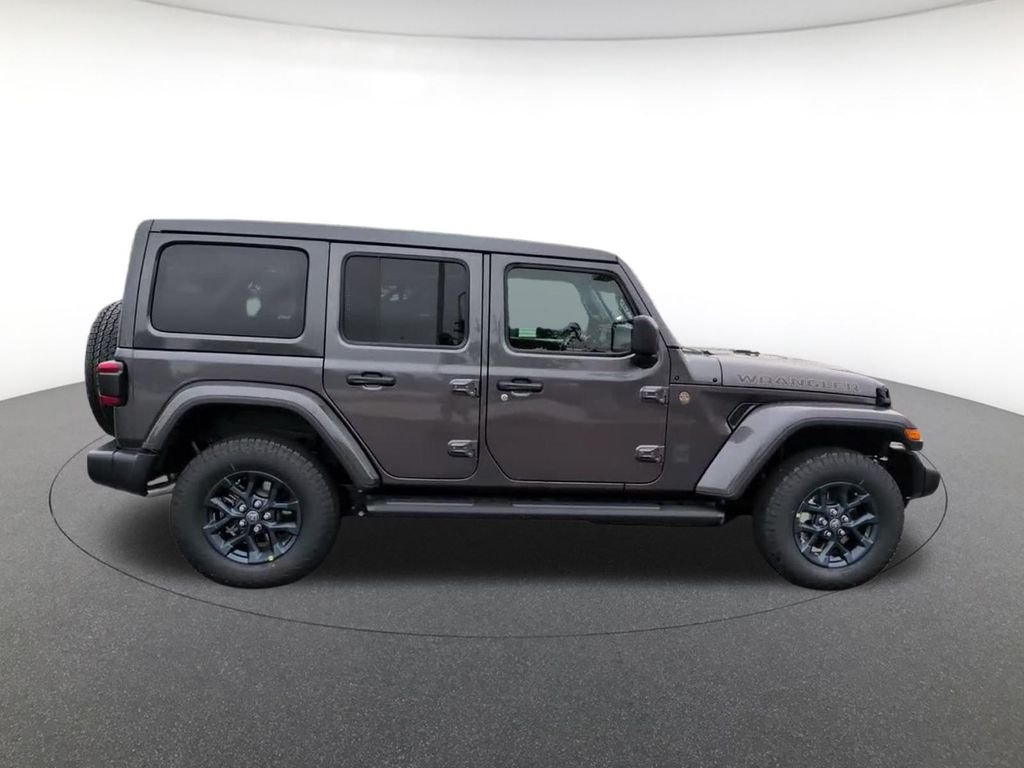 New 2026 Granite Crystal Metallic Clear-Coat Exterior Paint Jeep 85th Anniversary Edition image 4