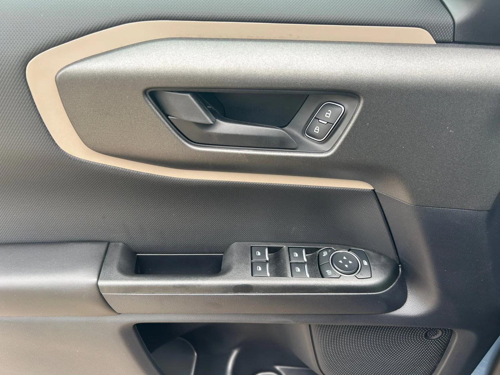 New 2026 Azure Grey Metallic Tri-Coat Ford Big Bend image 16