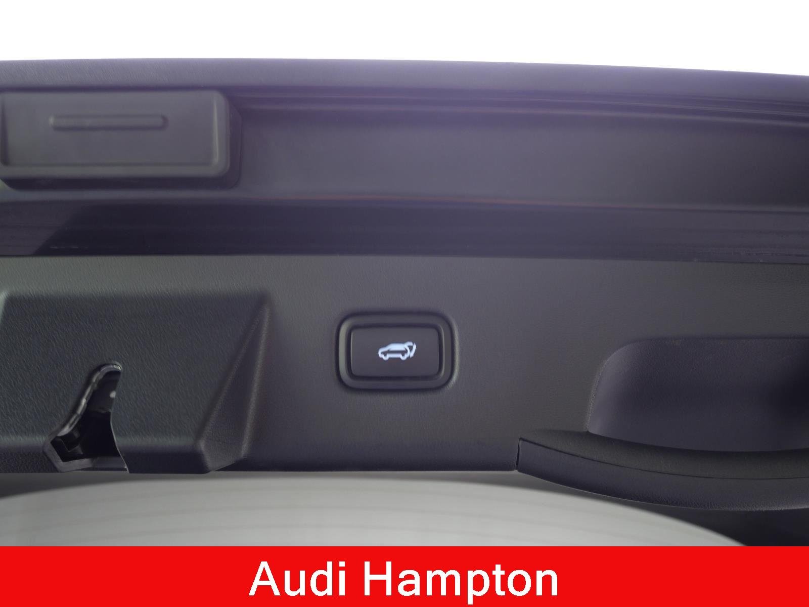 Used 2024 Black Pearl Hyundai XRT image 13