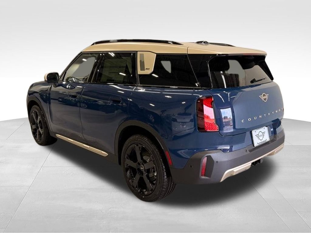 Used 2026 Indigo Sunset Blue Metallic MINI  image 3
