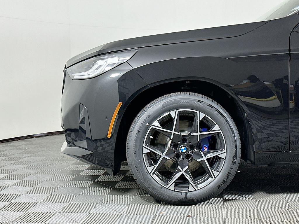 Used 2026 Black Sapphire Metallic BMW 30 xDrive image 9
