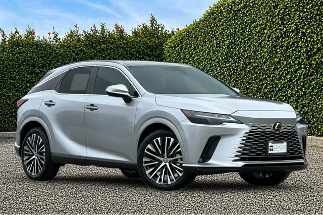 New 2026 Iridium Lexus PREMIUM PLUS image 2