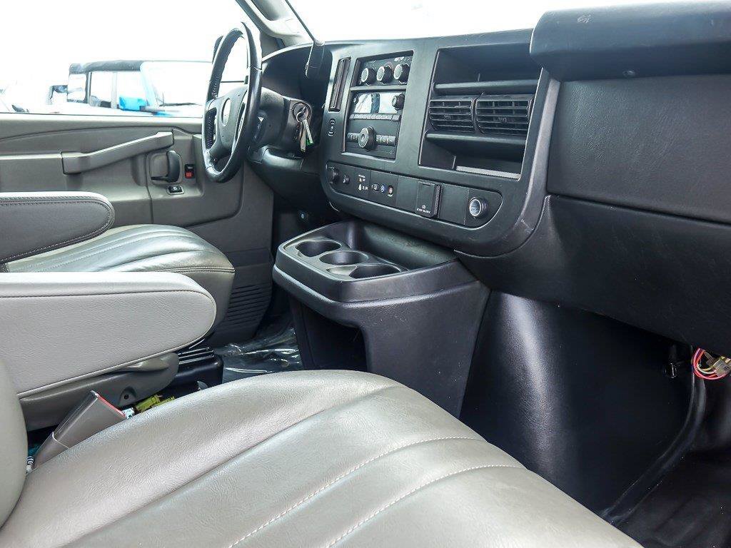 Used 2023 Summit White Chevrolet Work Van image 29