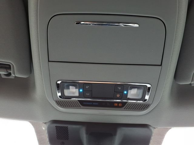 Used 2025 Gray Ford Lariat image 27