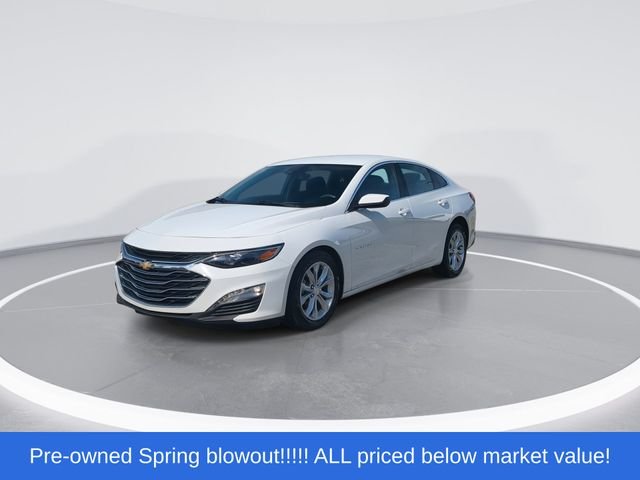 Used 2025 White Chevrolet LT image 4