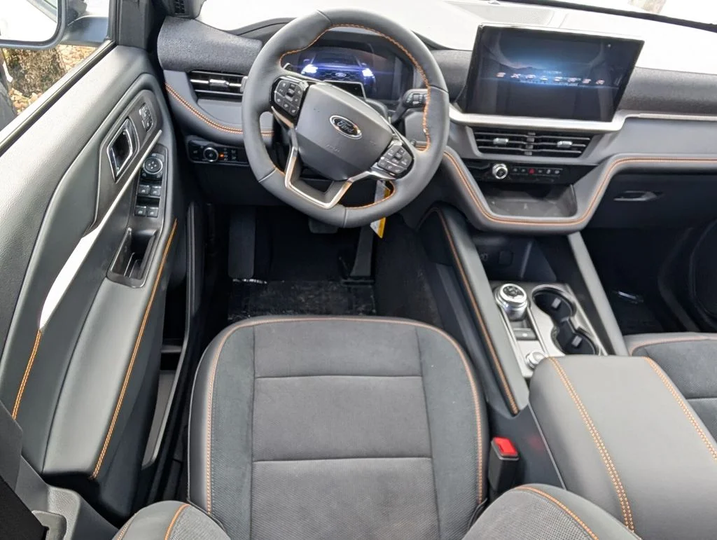 New 2026 White Ford Tremor image 6