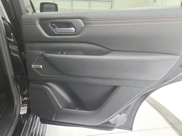 Used 2025 Black Nissan SL image 44