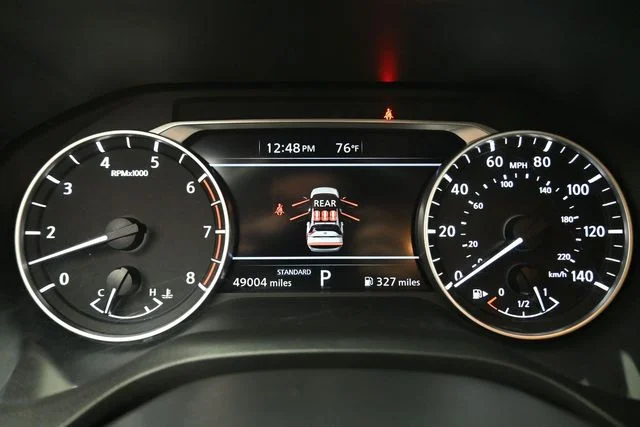 Used 2025 Gray Nissan SV image 11
