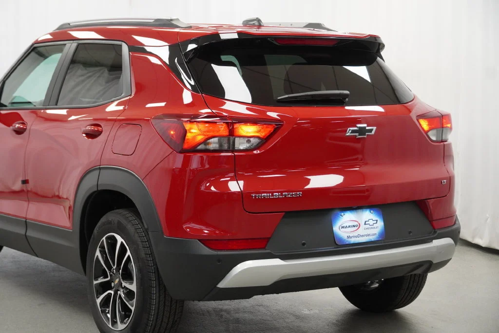 New 2026 Apex Red Chevrolet LT image 17