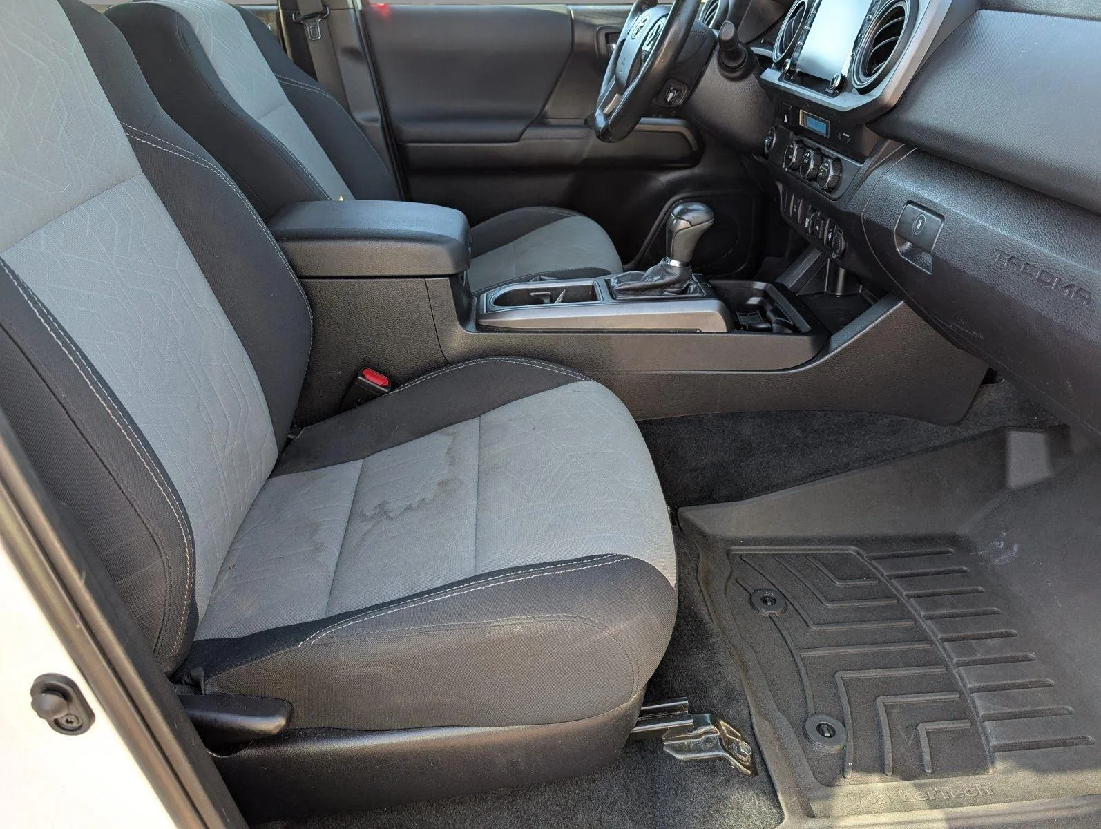 Used 2021 Super White Toyota TRD Sport image 39