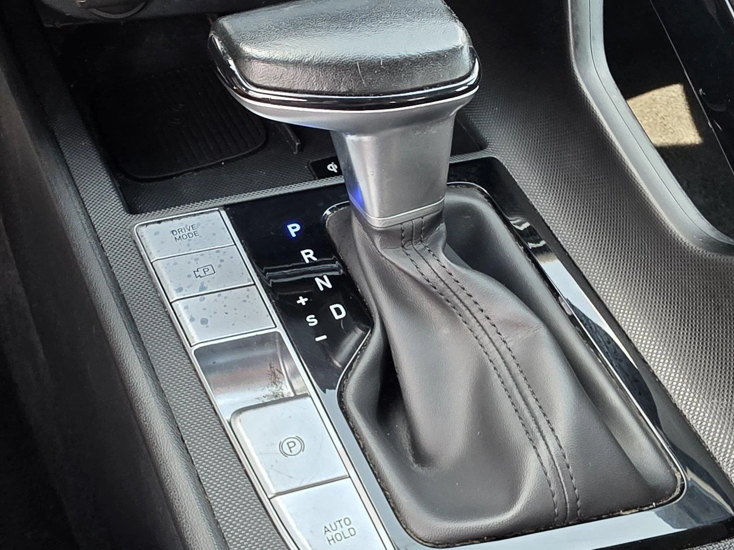 Used 2025 Intense Blue Hyundai SEL Convenience image 20