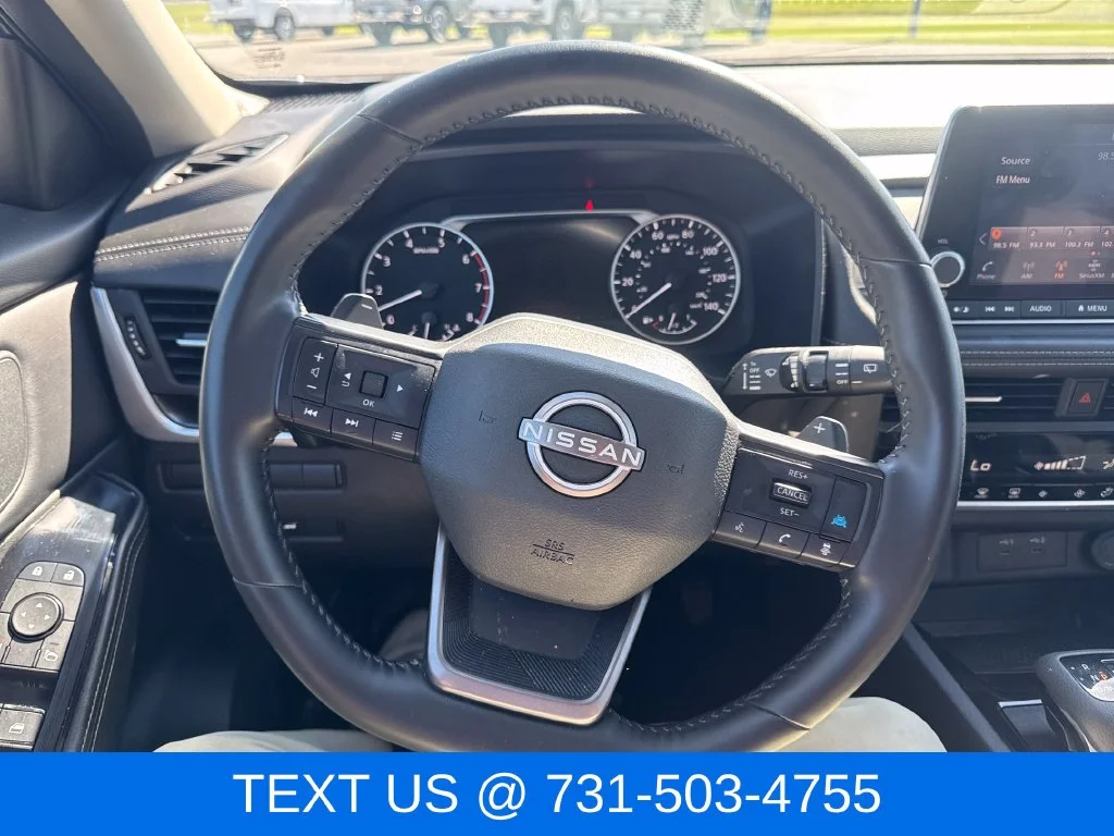 Used 2025 Gray Nissan SV image 14