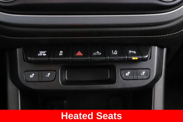 Used 2021  GMC Elevation image 6