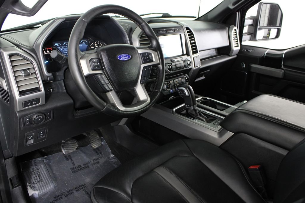 Used 2018 White Ford Platinum image 18