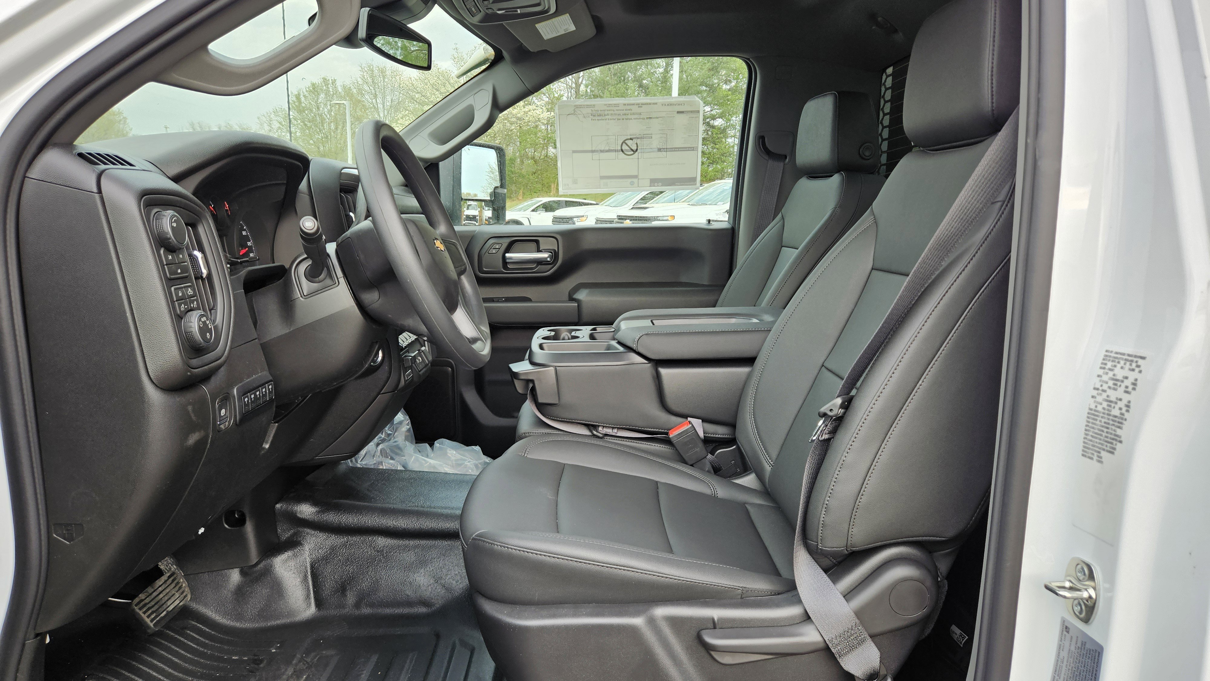 New 2026 Summit White Chevrolet Work Truck image 11