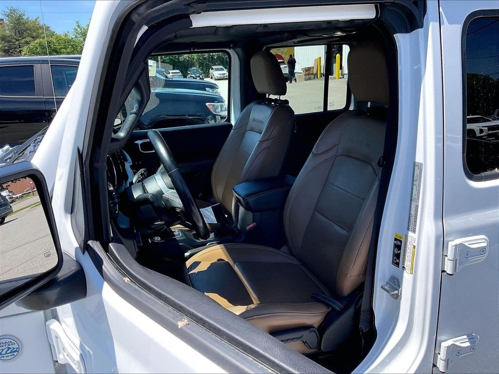 Used 2023 White Jeep Sahara 4xe image 10