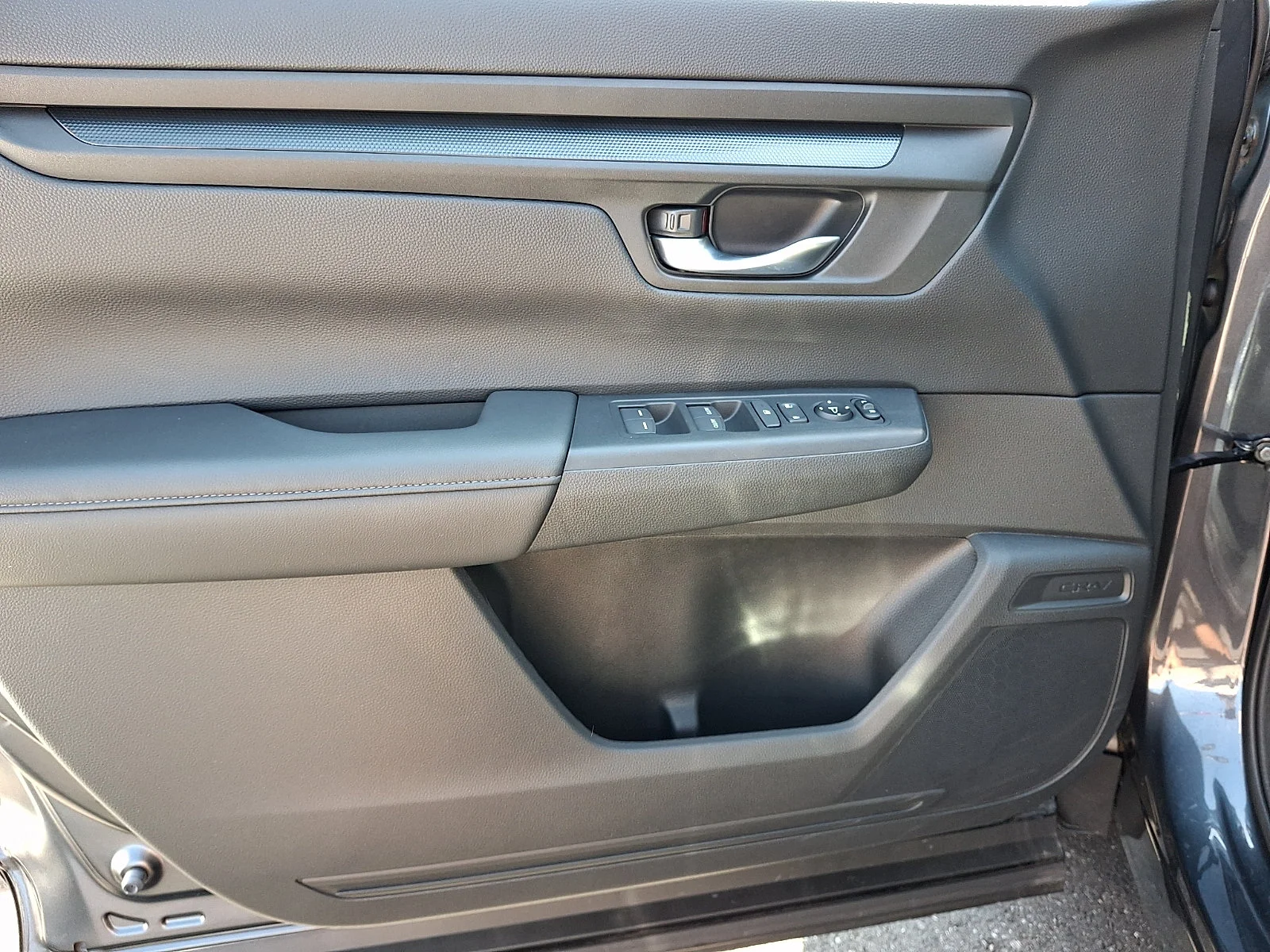 2024 Honda CR-V EX - Photo 11