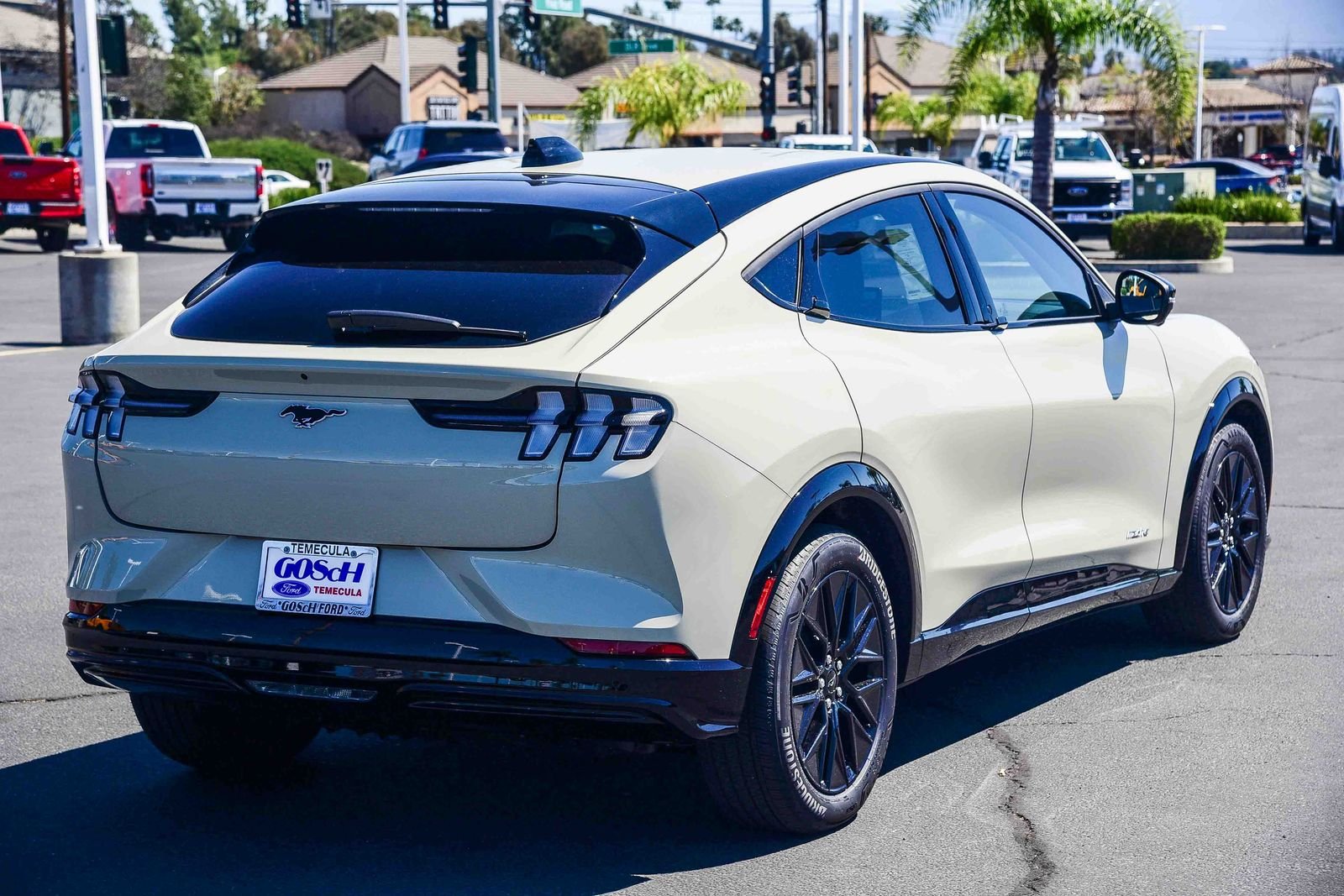 New 2026 Desert Sand Ford Premium image 4