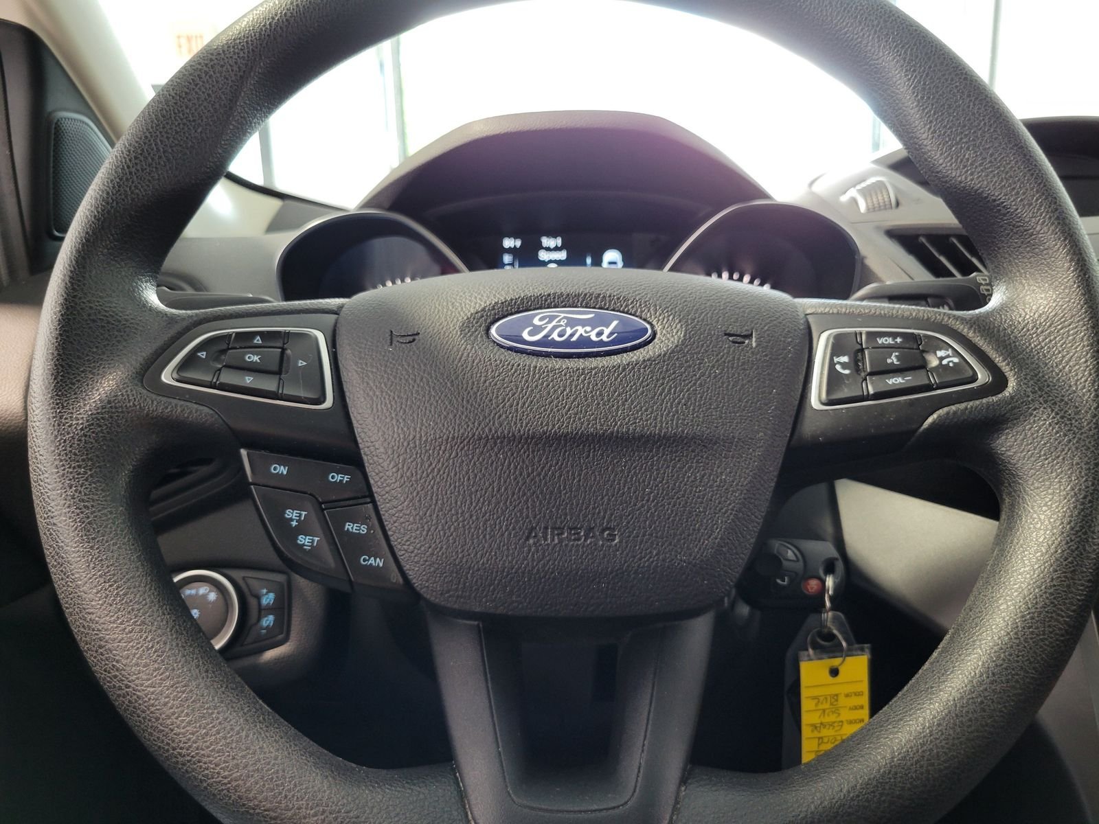 Used 2018 Blue Ford SE image 12