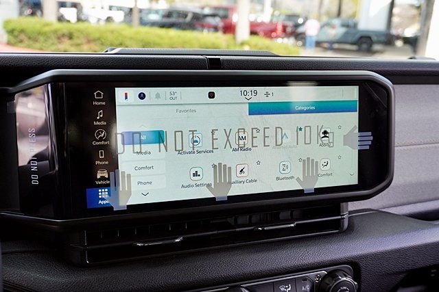 New 2026 Anvil Clear-Coat Exterior Paint Jeep Sport S image 30