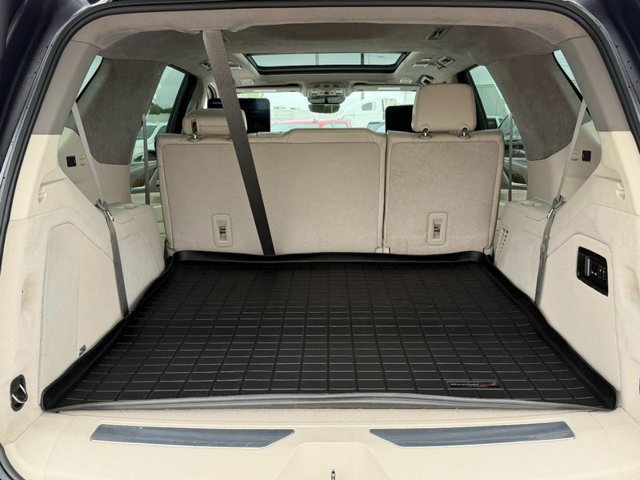 Used 2023 BLACK RAVEN Cadillac 4WD Premium Luxury Platinum image 5