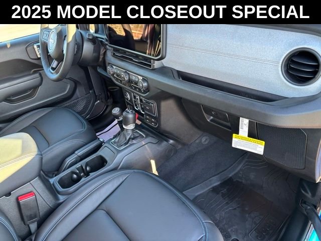 2025 Jeep Wrangler 4-Door Sport S - Photo 22