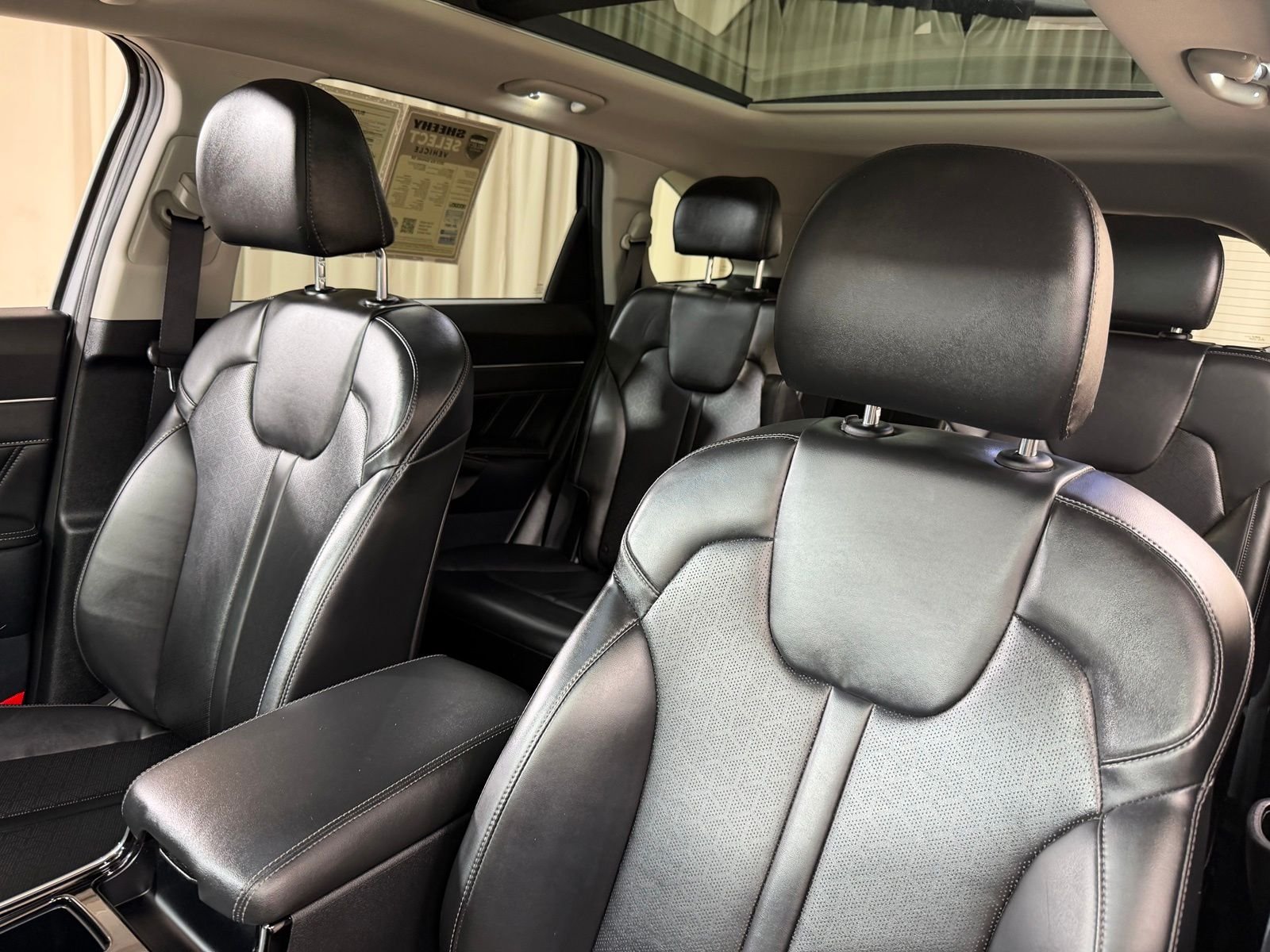 Used 2023 Silver Kia SX image 29