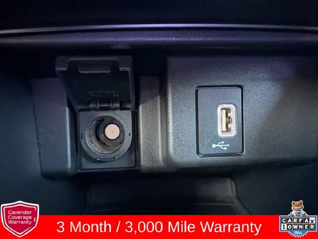 Used 2018  Honda LX image 6