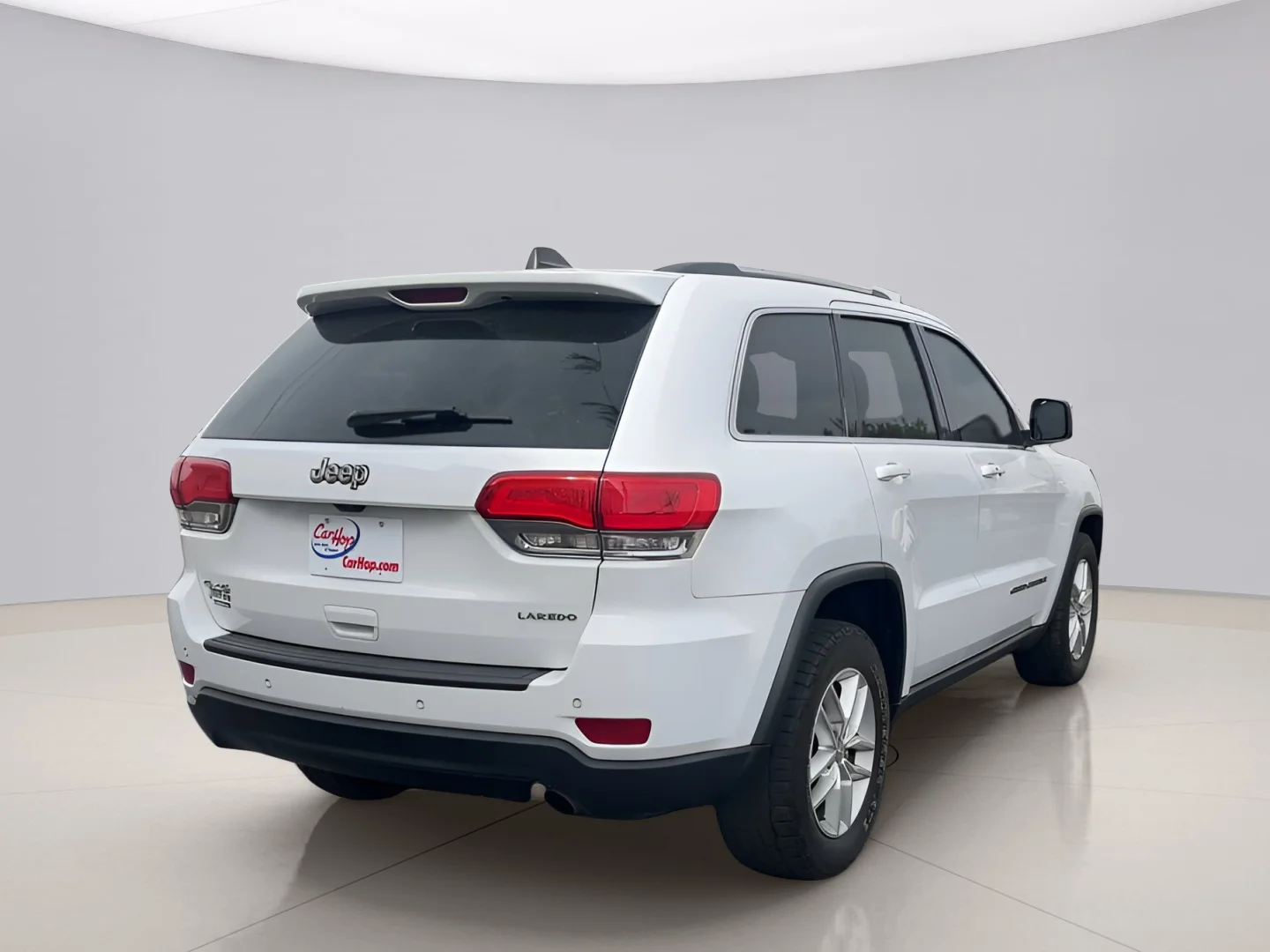 Used 2017 White Jeep LAREDO image 8