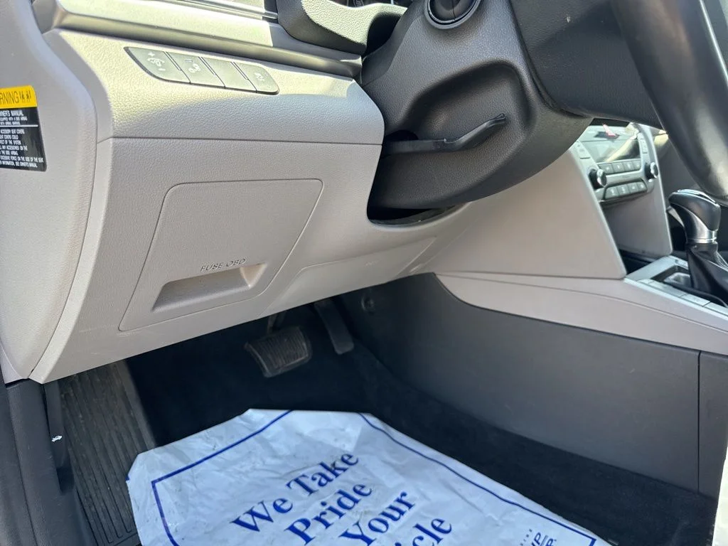 Used 2018 Symphony Silver Hyundai Value Edition image 17