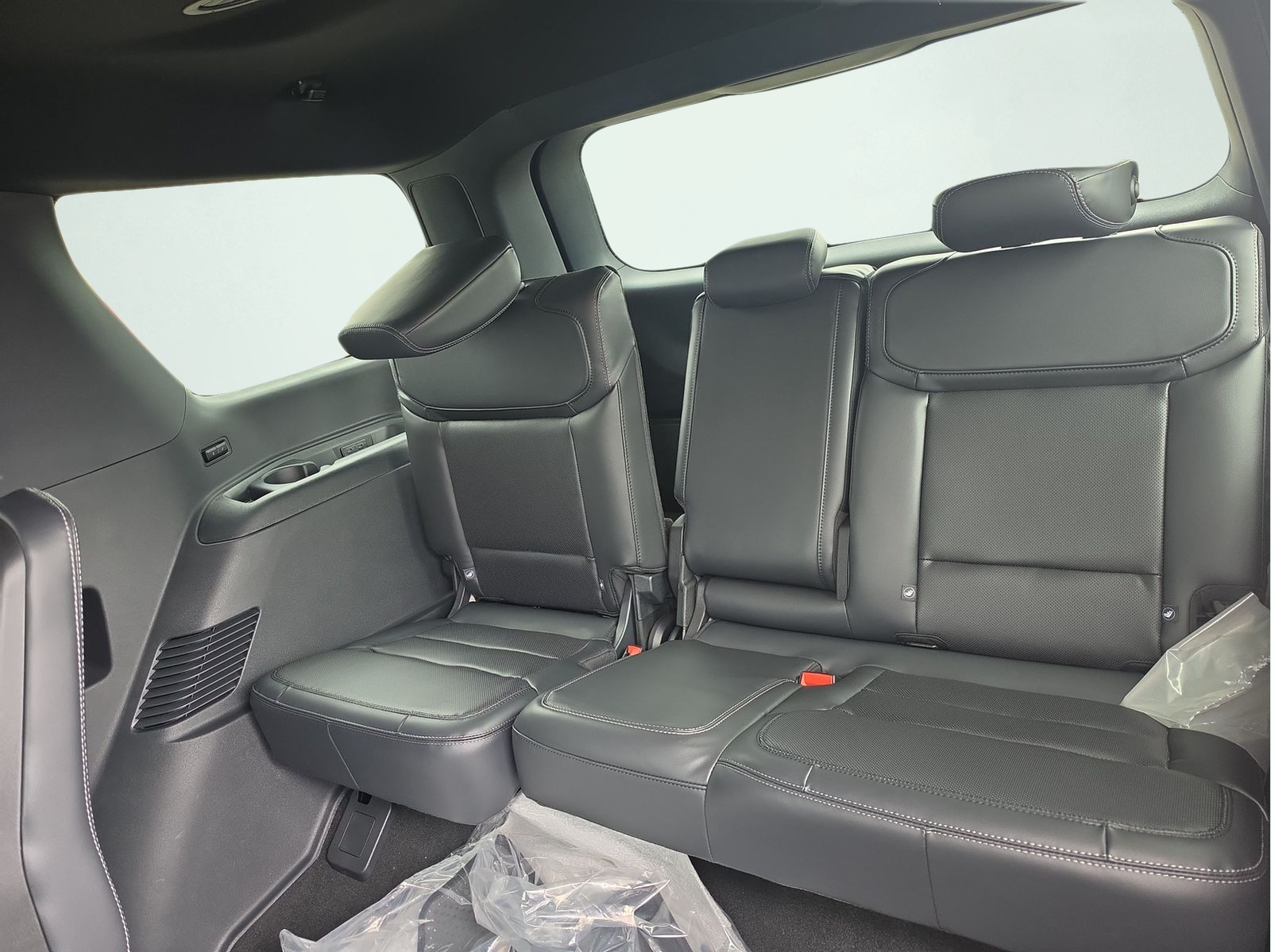 New 2026 Dark Matter Gray Metallic Ford Platinum® image 10